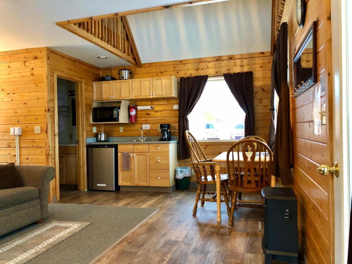 Susitna River Lodging, Riverside Cabins Talkeetna Eksteriør billede